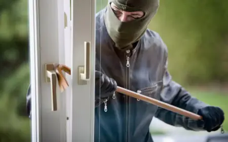 Khwab mein Chori Karna Dekhna Ki Tabeer in Urdu