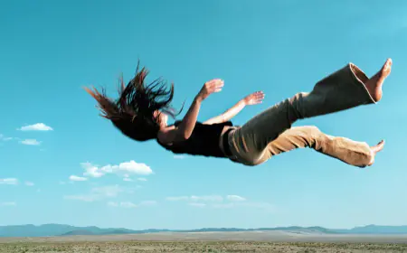 Khwab mein Girna Dekhna Ki Tabeer in Urdu