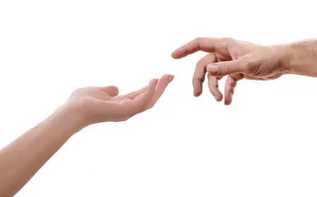 Khwab Mein Hath Hand Dekhna ki Tabeer in Urdu