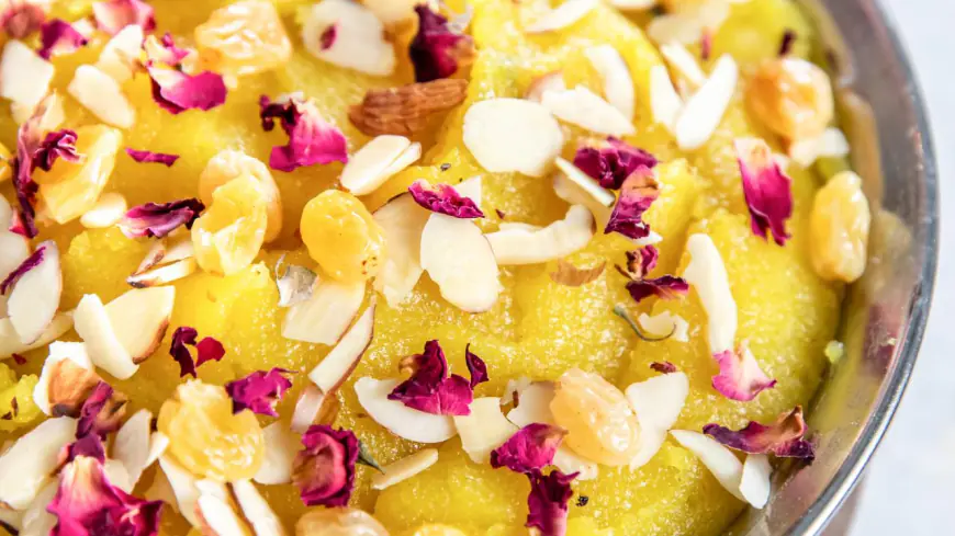 Khwab mein Halwa Dekhna ki Tabeer in Urdu